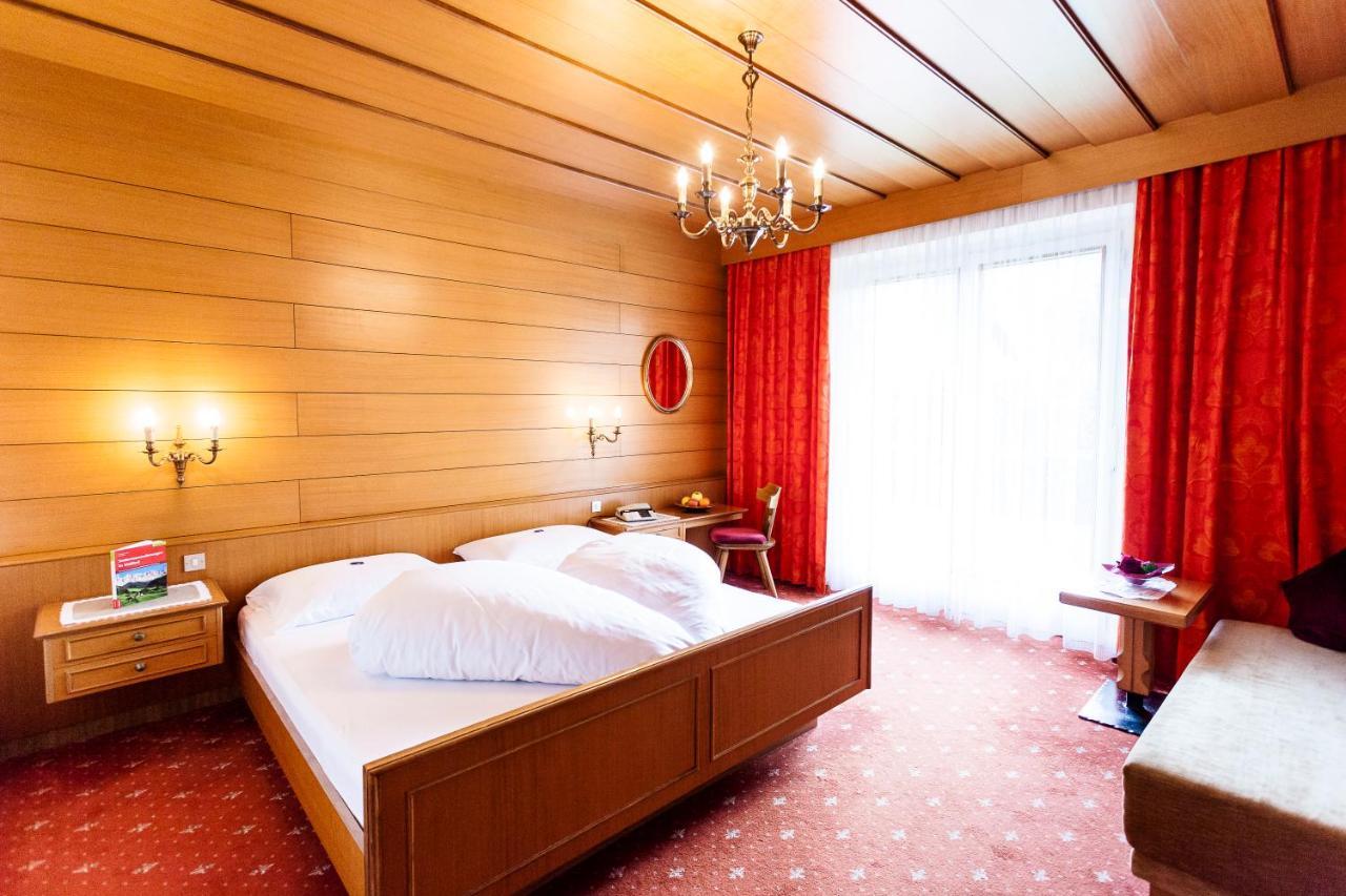 Pension Rebgut Bed & Breakfast Lana Exterior photo